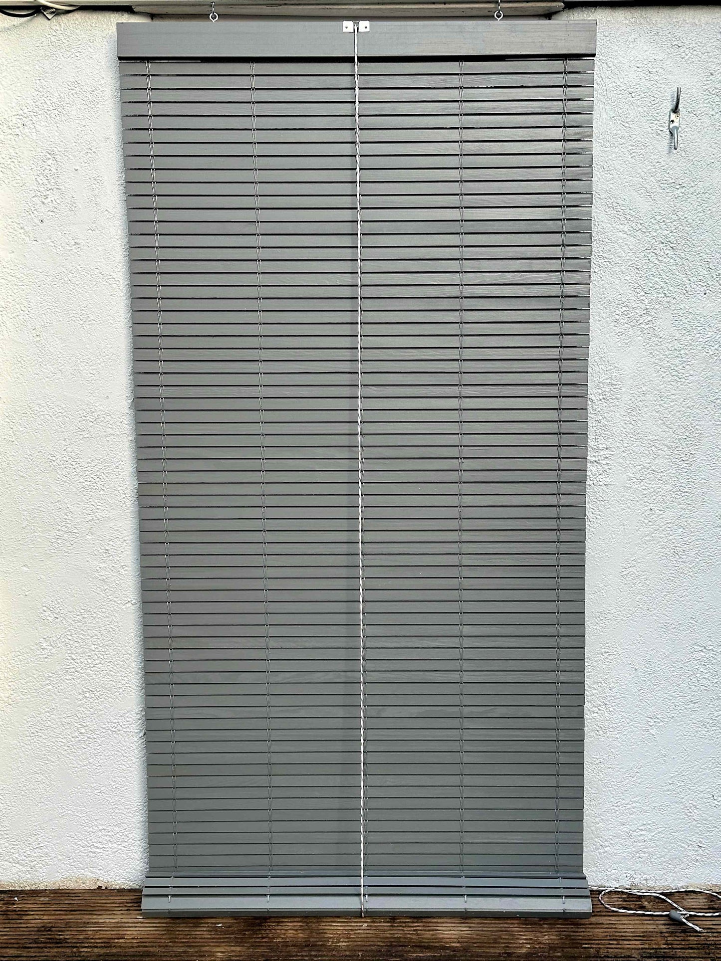 Outdoor Wooden Blind - Grey